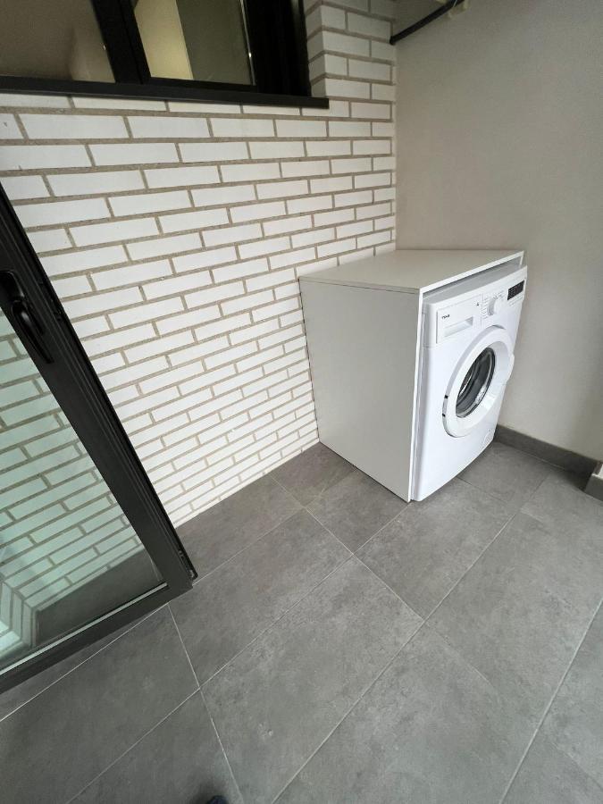 Mars Suites Porras Madrid Ngoại thất bức ảnh