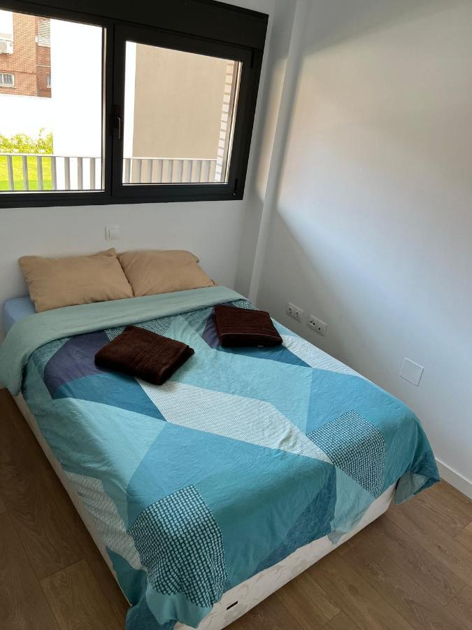 Mars Suites Porras Madrid Ngoại thất bức ảnh