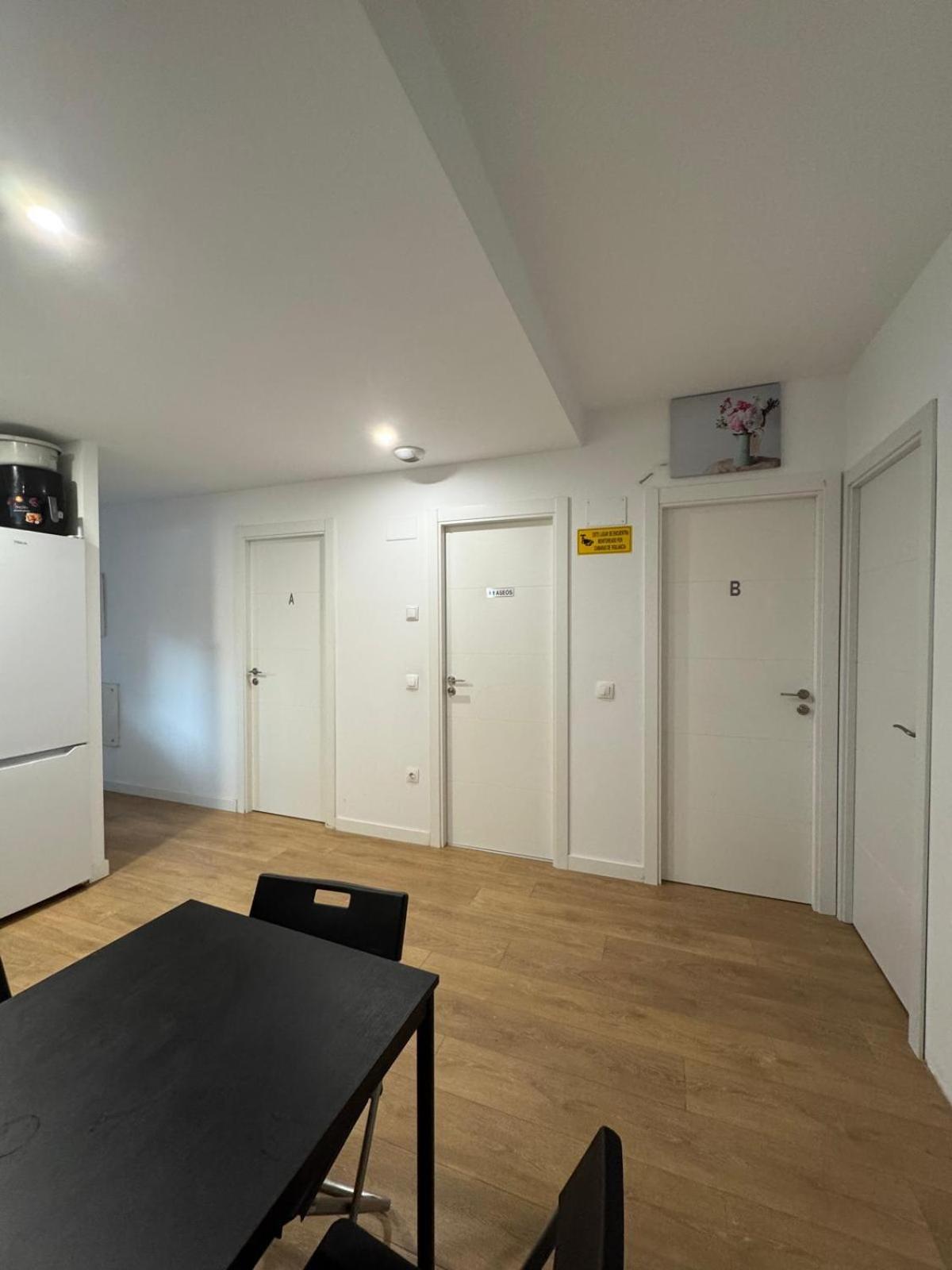 Mars Suites Porras Madrid Ngoại thất bức ảnh